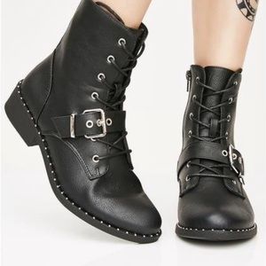 💀 Combat boots 💀